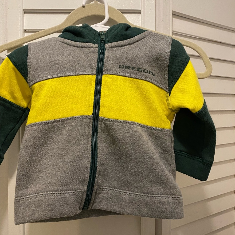 OREGON DUCKS BABY “Hoodie w/Full Zip” Size 6-12mo Gray Green Yellow EUC